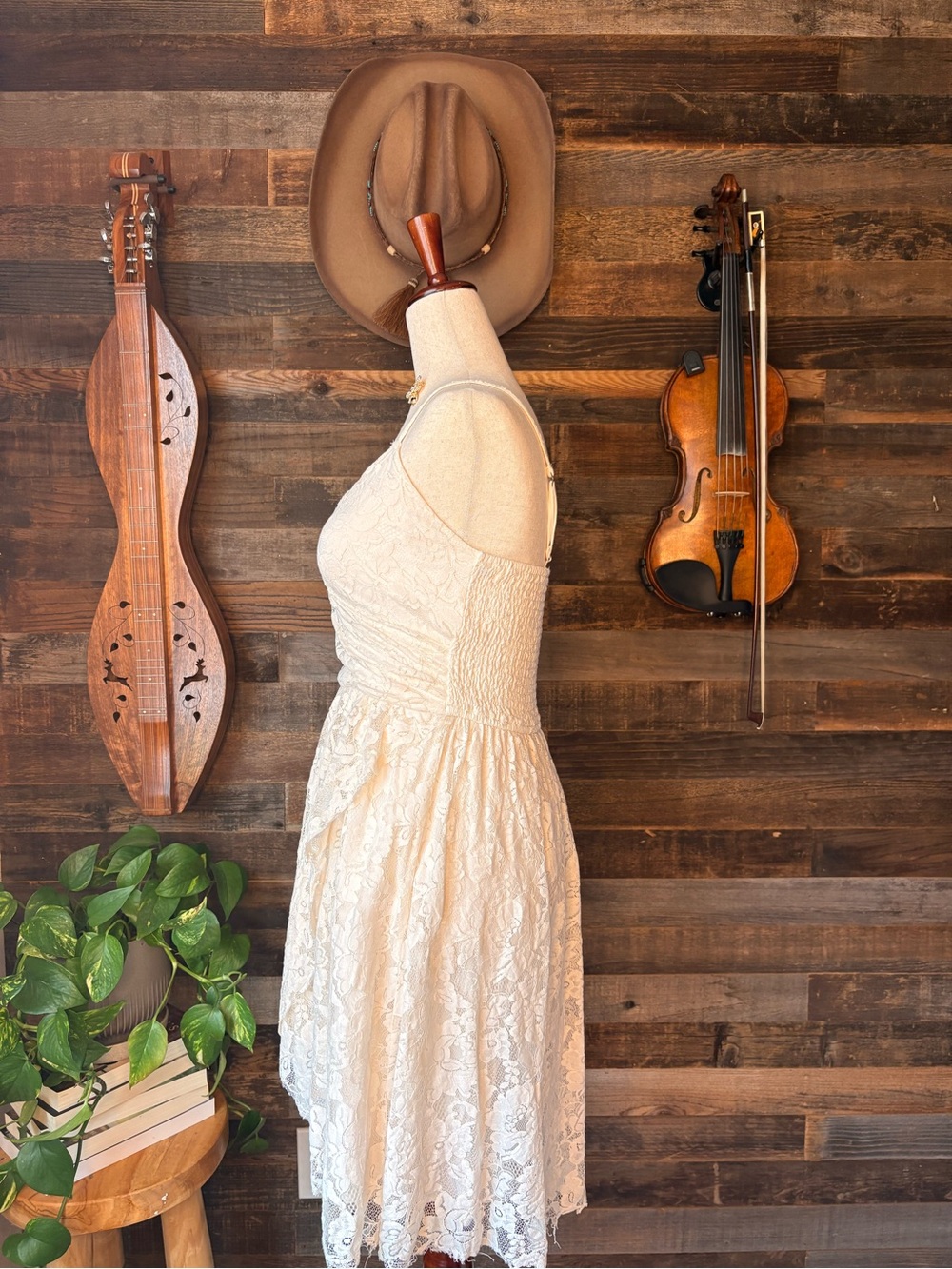 Rustic Lace Mini Dress - Picture 3 of 5